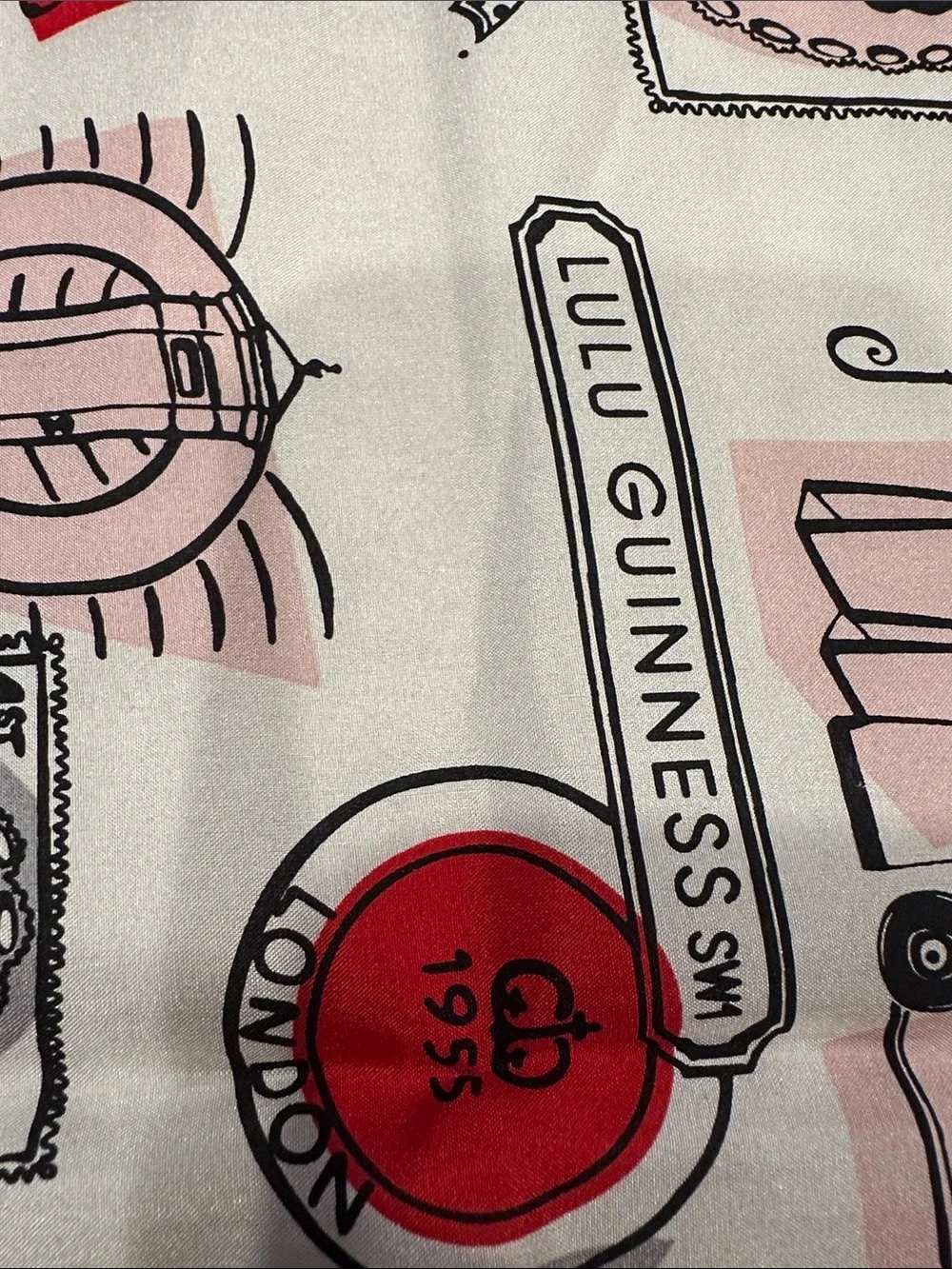 Lulu Guinness Red Black Pink London Motif Scarf 100 % silk